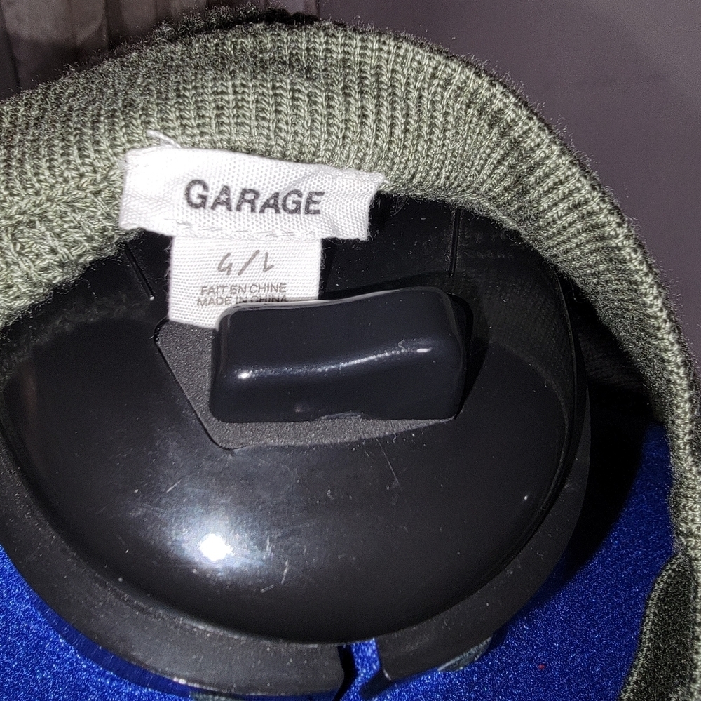 Olive Sweater With Cutout Shoulder From Garage - Picture 4 of 4